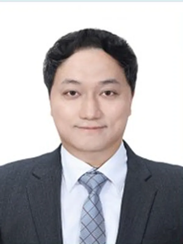 최욱현 코치 프로필 사진